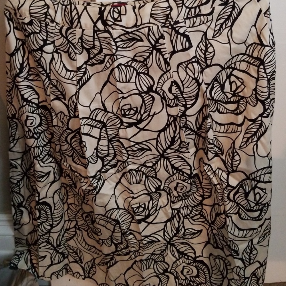A skirt.
